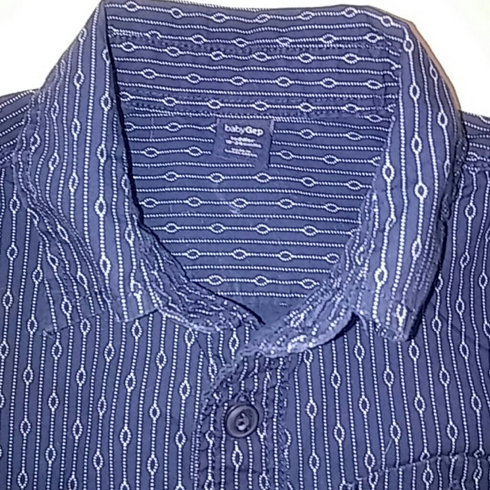 Gap - Picture 2 of 2